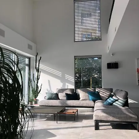 La Korlea Avec Piscine Aix Les Bains 펜션 *